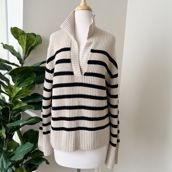 Stripes knit Sweater - Picture 5 of 13
